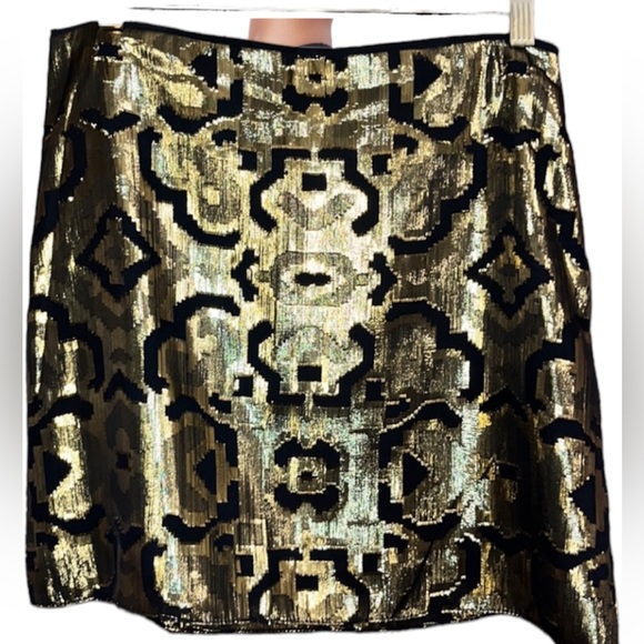ALICE & TRIXIE NEW Gold Silk Metallic Mini Skirt NEW - Picture 2 of 13